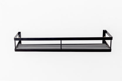 Prateleira preta de metal para banheiro com design moderno e minimalista