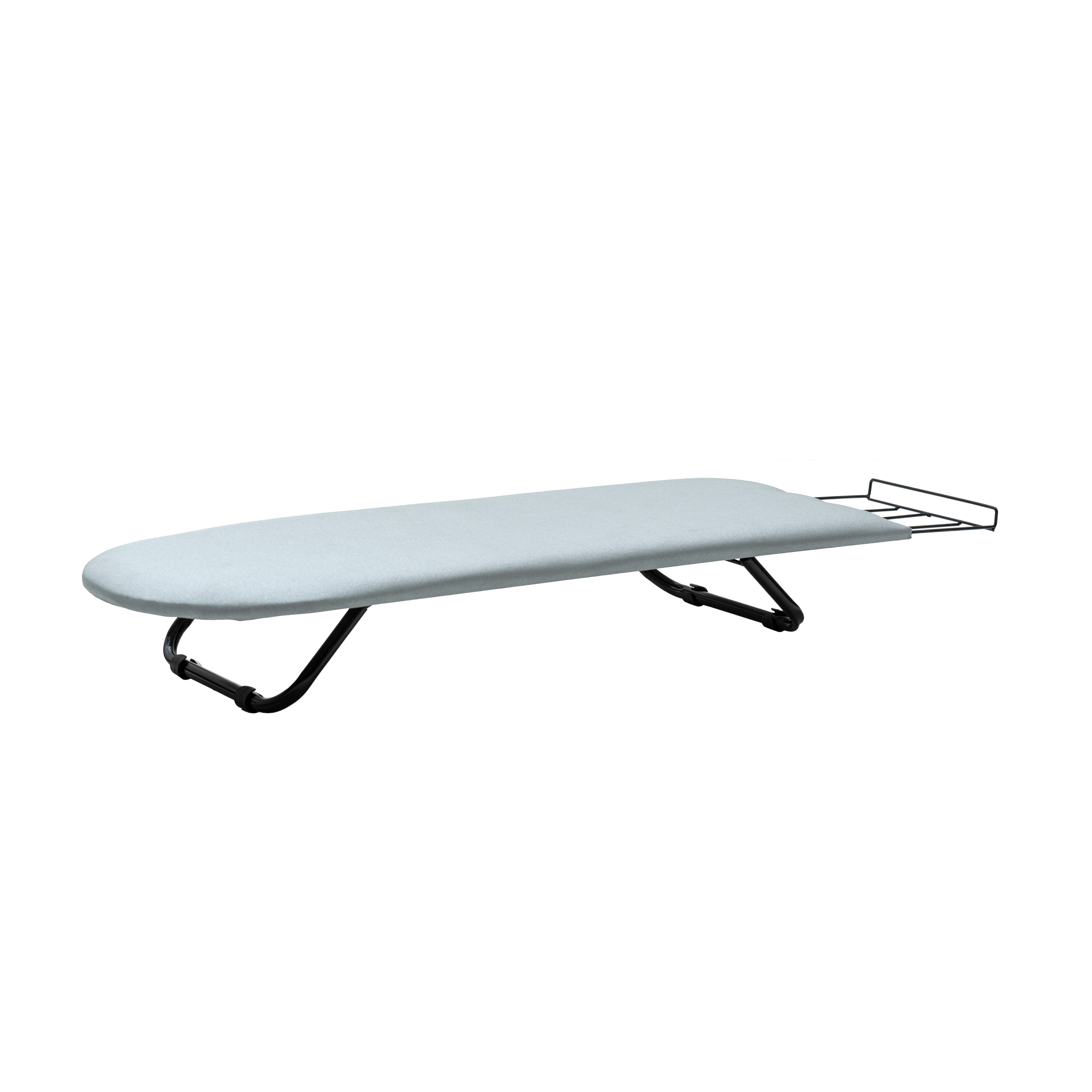Mesa de Passar Roupas Portátil de Mesa Passe Facilite Suas Viagens e Otimize Espaço com Suporte para Ferro e Pernas Dobráveis Aço Machado